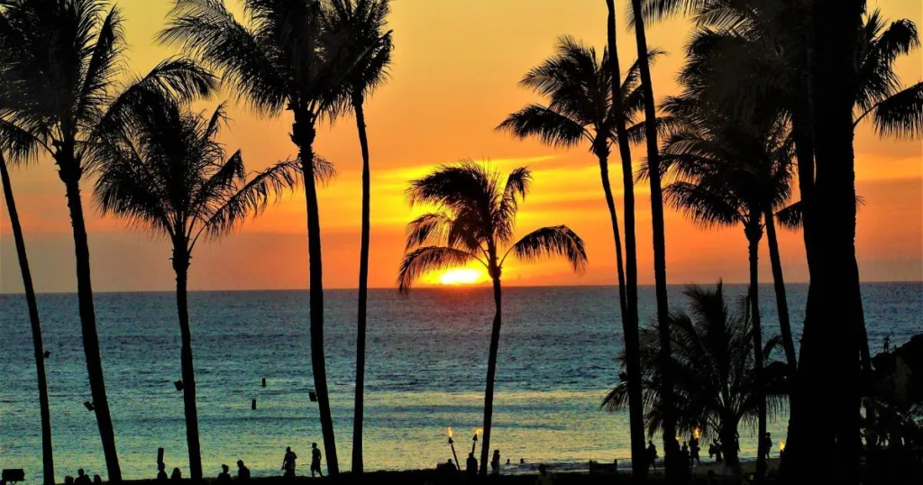 solo travelers hawaii next solo trip - Jay Wanders