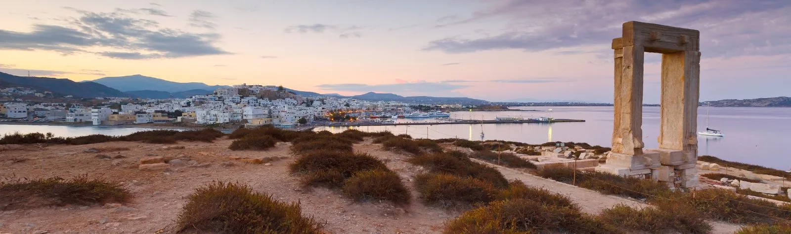 Naxos Luxury Hotels: Where Beachfront Bliss Meets Elegance