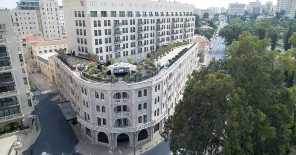 best hotels with gourmet restaurants and flat screen tv in jerusalem city center - Jay Wanders