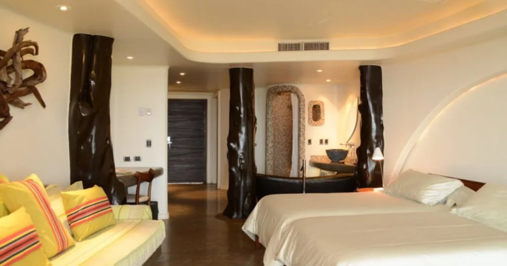 boutique hotels located in easter island pacific ocean - Jay Wanders
